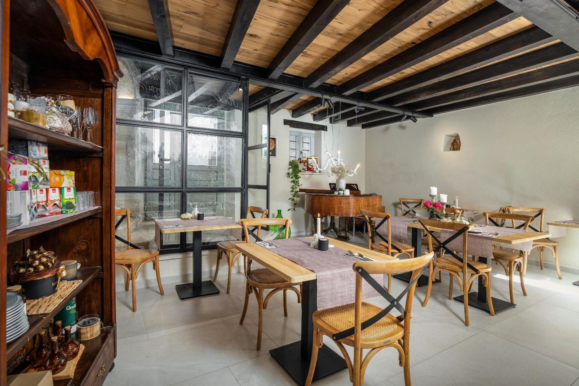 Della Croce Bed&Breakfast Svetvincenat Bagian luar foto