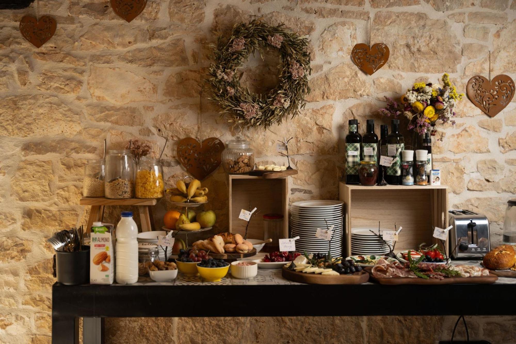 Della Croce Bed&Breakfast Svetvincenat Bagian luar foto