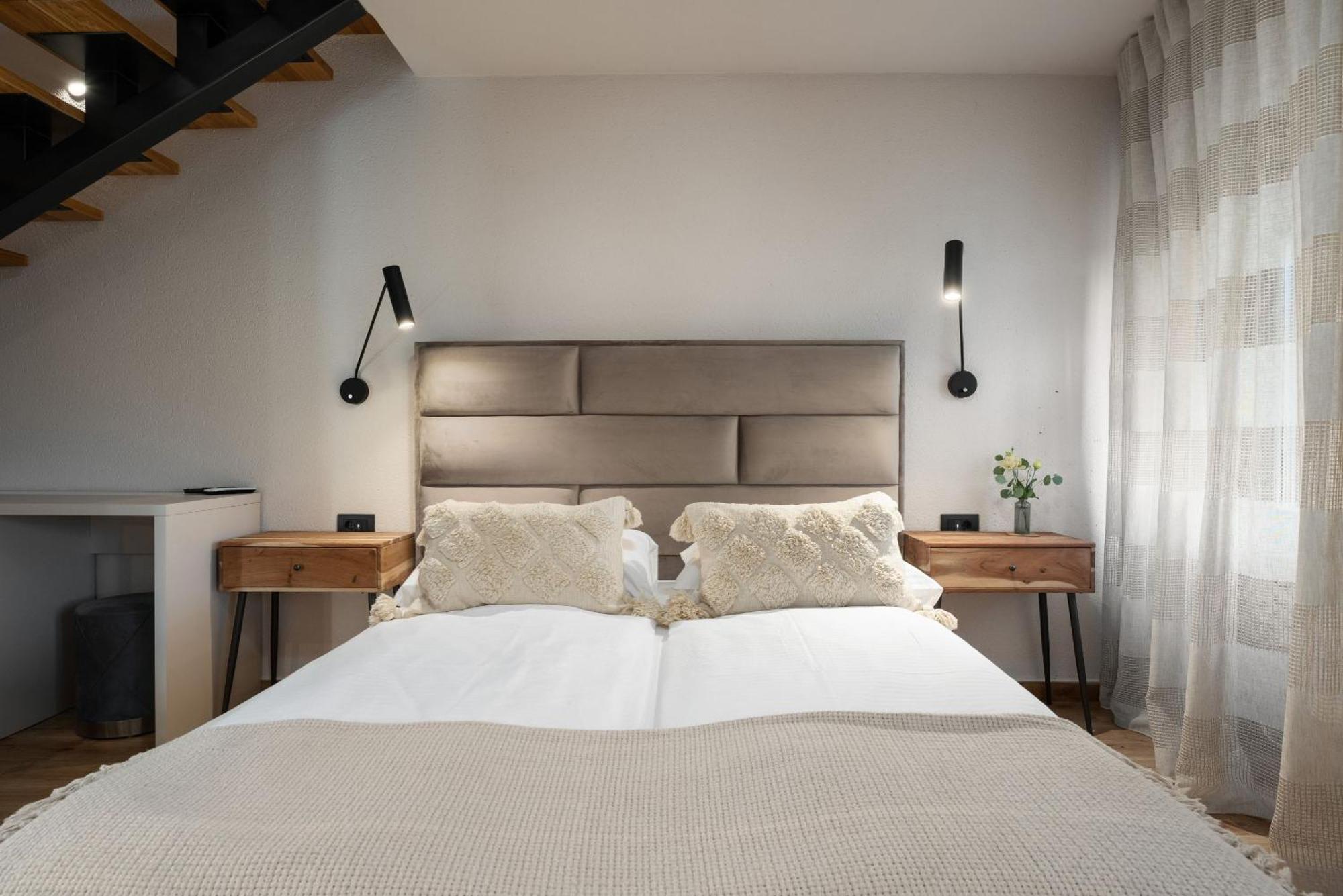 Della Croce Bed&Breakfast Svetvincenat Bagian luar foto