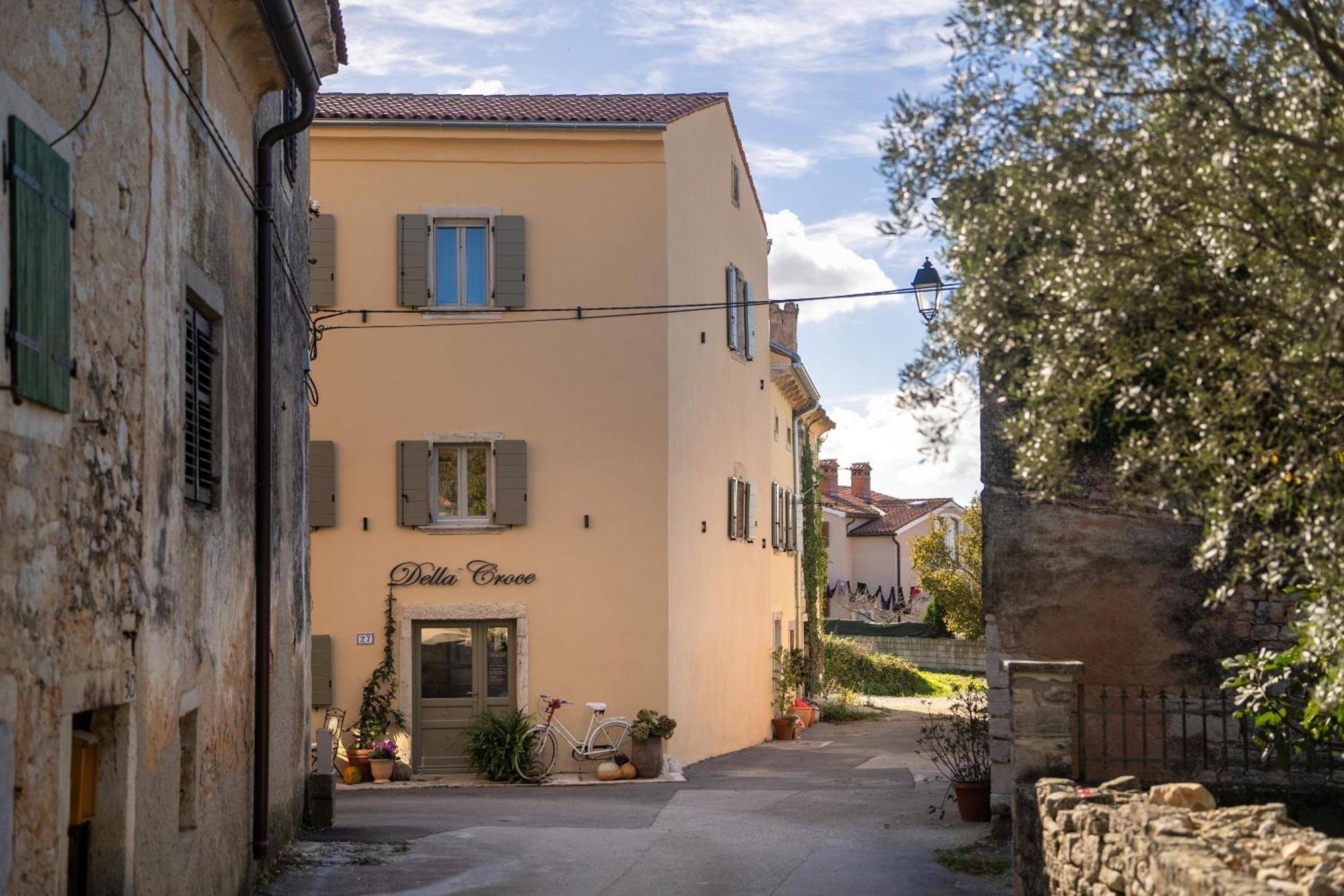 Della Croce Bed&Breakfast Svetvincenat Bagian luar foto