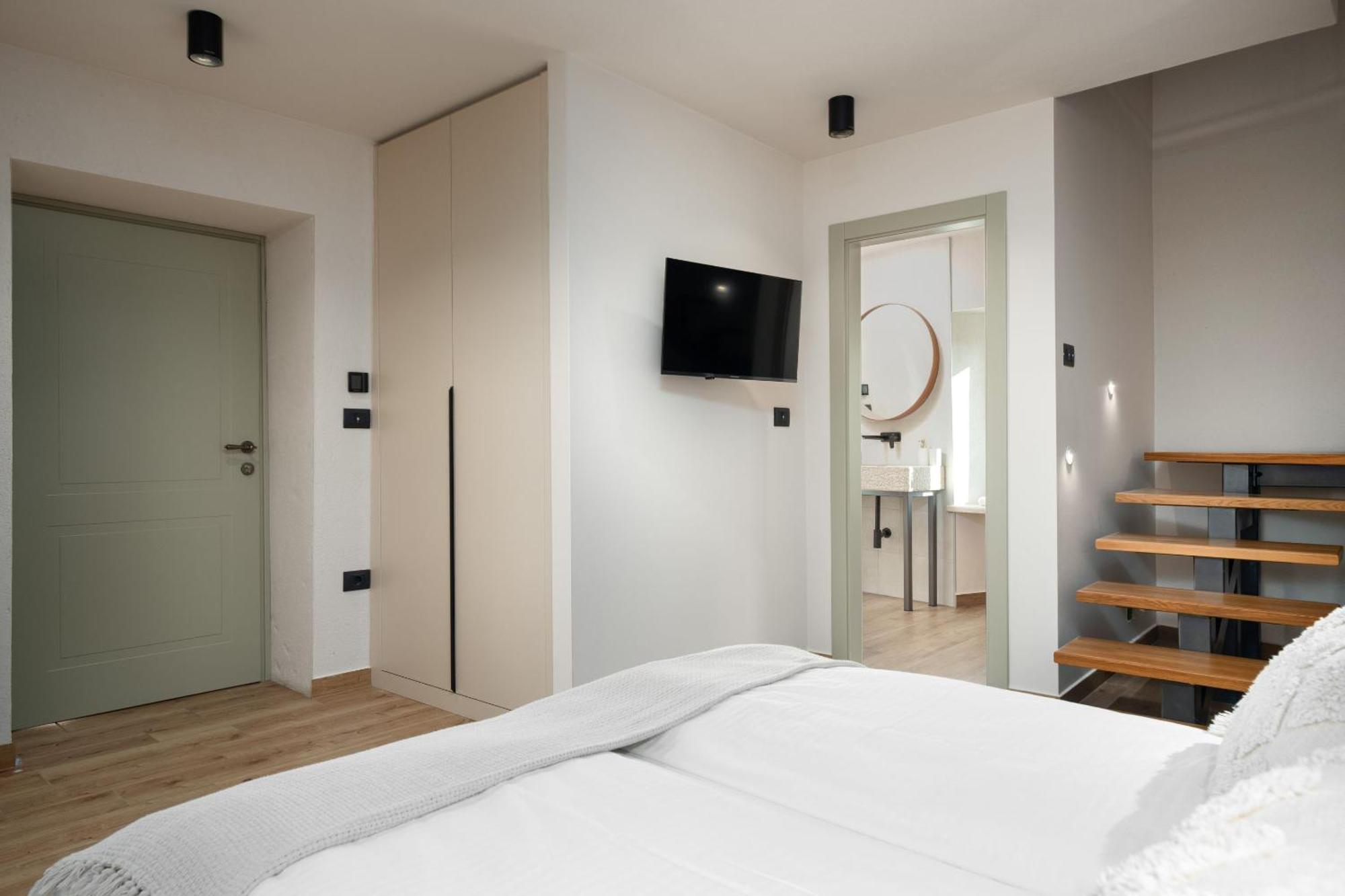 Della Croce Bed&Breakfast Svetvincenat Bagian luar foto